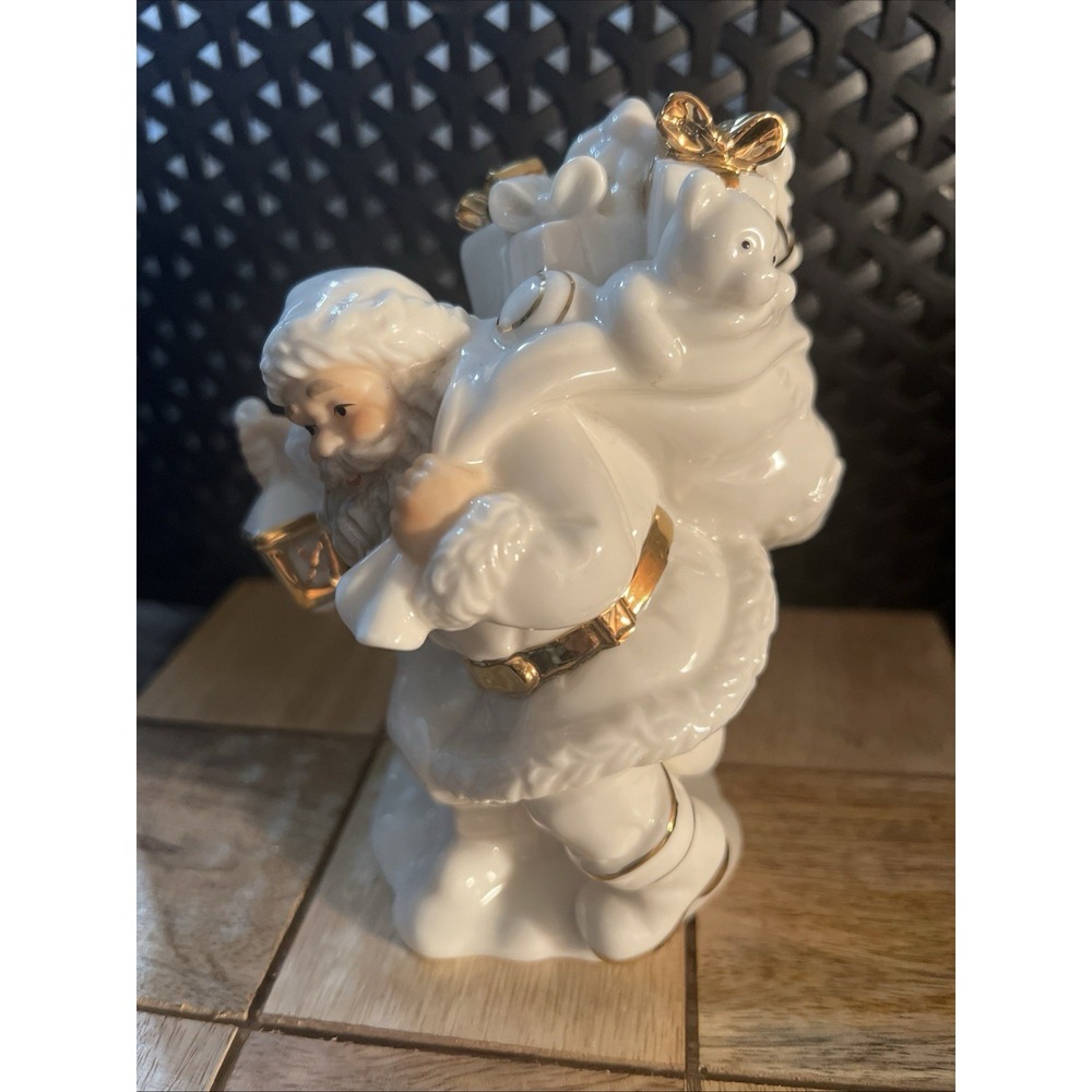 Classic Treasures Porcelain Santa, White With Gold Accents Figurine